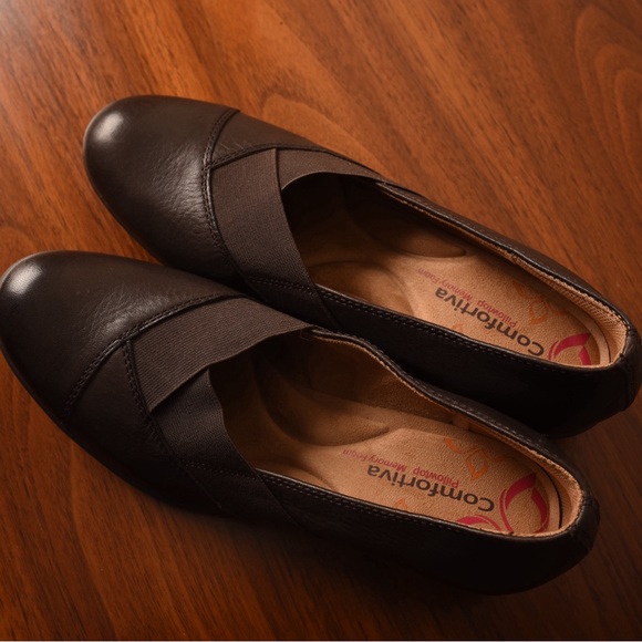 Comfortiva size 11 pillowtop memory foam brown leather new shoes - Picture 7 of 8